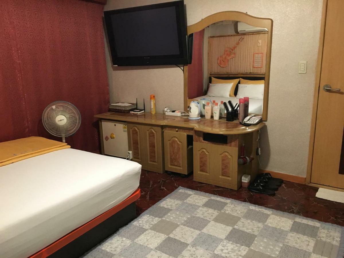 Coin Motel Busan Esterno foto