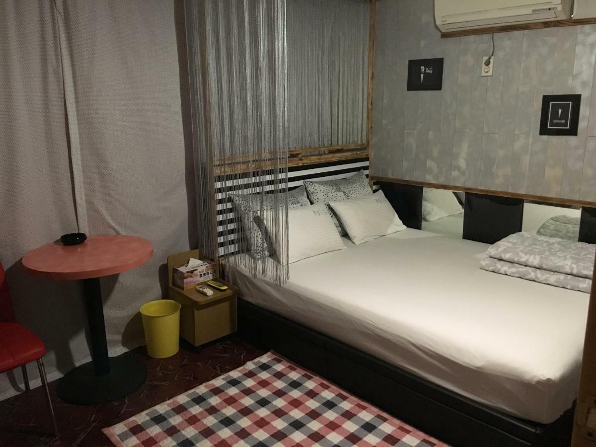 Coin Motel Busan Esterno foto